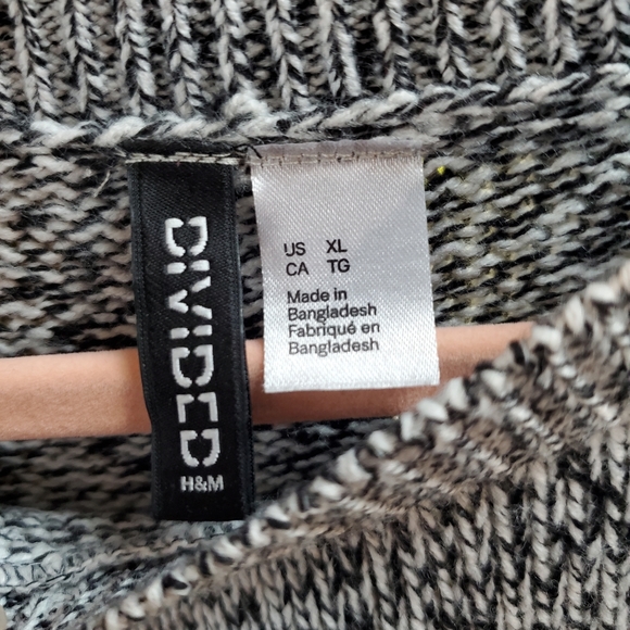 SOLD ✔ - Picture 3 of 5